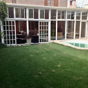 Gran Casa Del Centro Сasa de vacaciones Mendoza